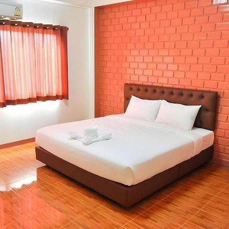 Bussarakam Place Hotel Chanthaburi Εξωτερικό φωτογραφία