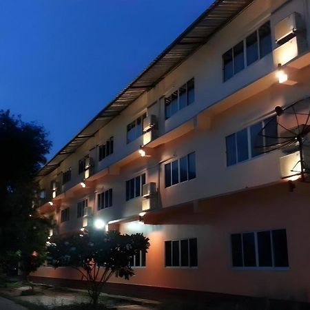 Bussarakam Place Hotel Chanthaburi Εξωτερικό φωτογραφία