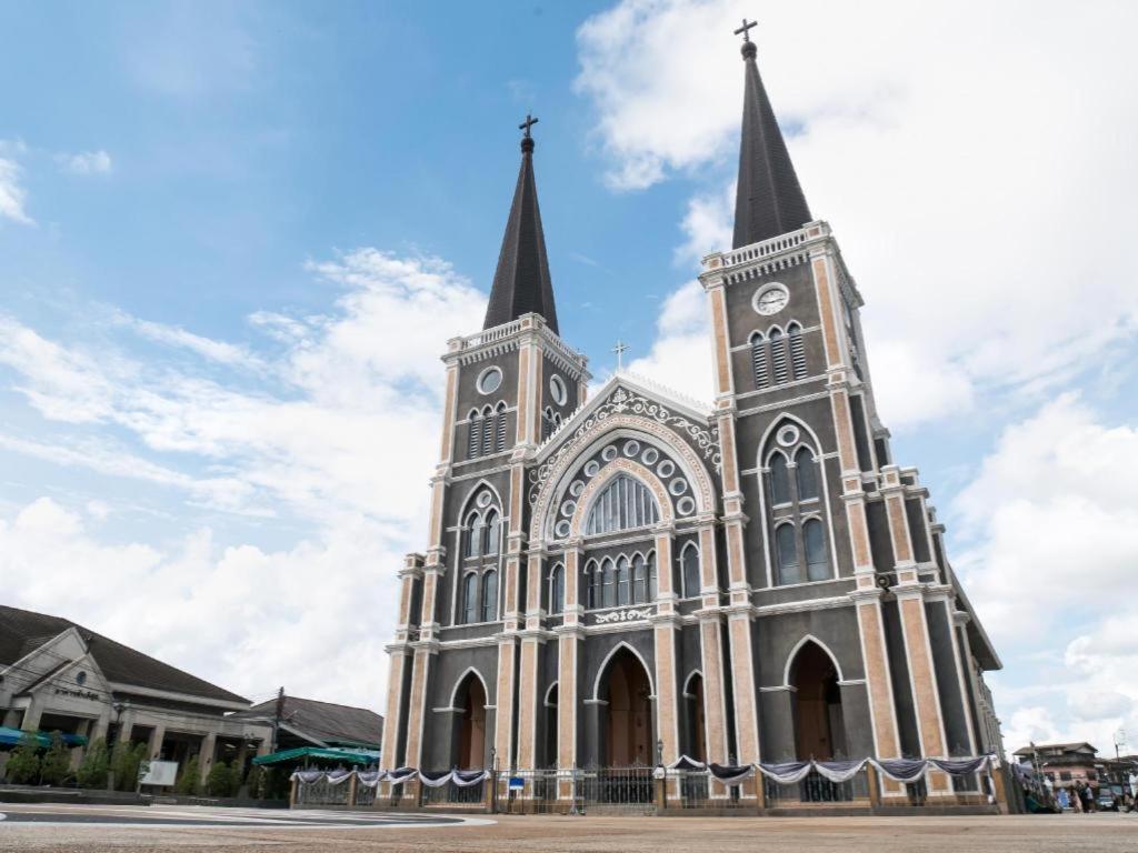 Bussarakam Place Hotel Chanthaburi Εξωτερικό φωτογραφία