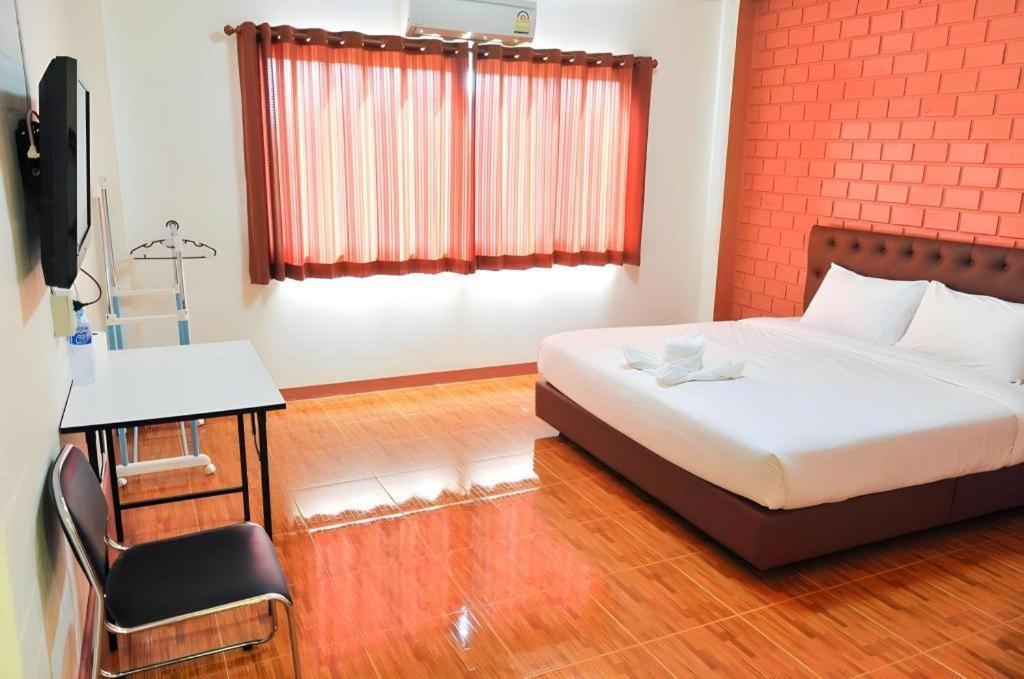 Bussarakam Place Hotel Chanthaburi Εξωτερικό φωτογραφία