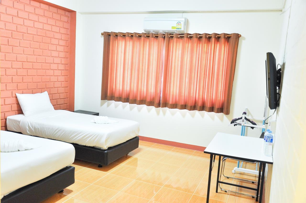 Bussarakam Place Hotel Chanthaburi Εξωτερικό φωτογραφία
